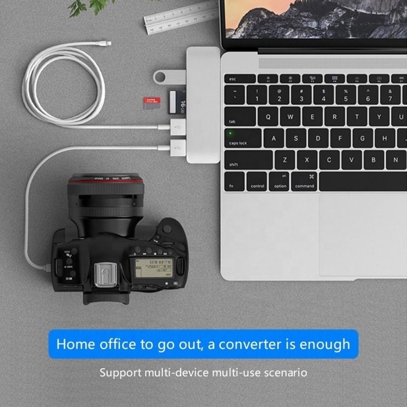 สถานี dock 7-in-2 Hub ด้วยการเข้าแบบ C แบบชายแบบสองแบบ และ USB 3.1 แบบอินเตอร์เฟส